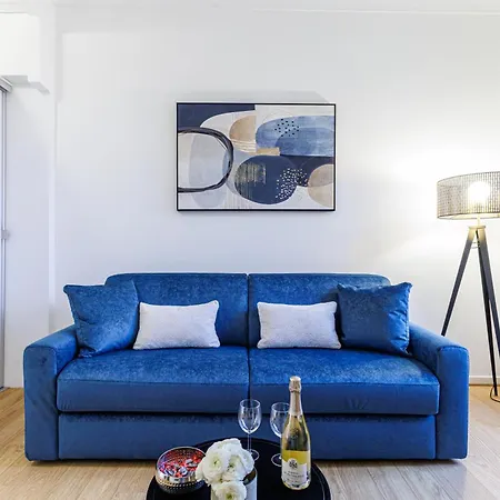 Cosy Studio, Close To Monaco Train Station * 博索莱伊