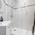 アパート Cosy Studio, Close To Monaco Train Station