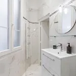 Cosy Studio, Close To Monaco Train Station アパート ボーソレイユ