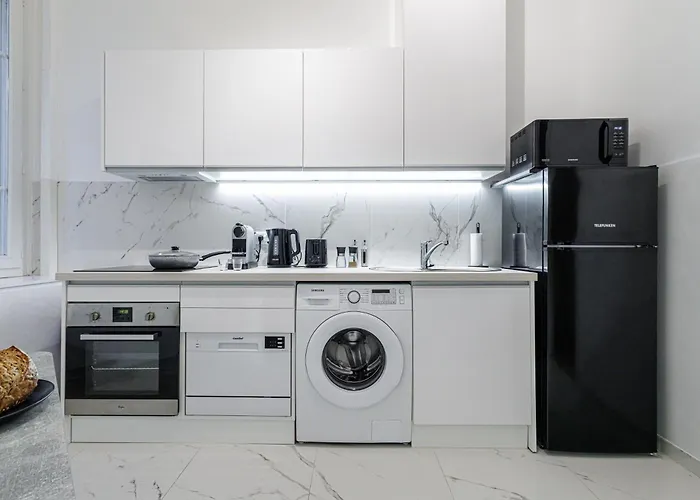 Апартаменты Cosy Studio, Close To Monaco Train Station Босолей